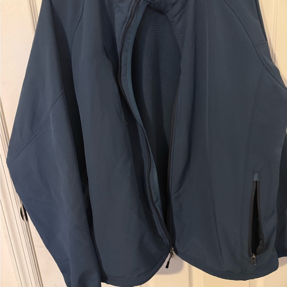 Port Authority Other - Port Authority Men's Navy Performance Jacket